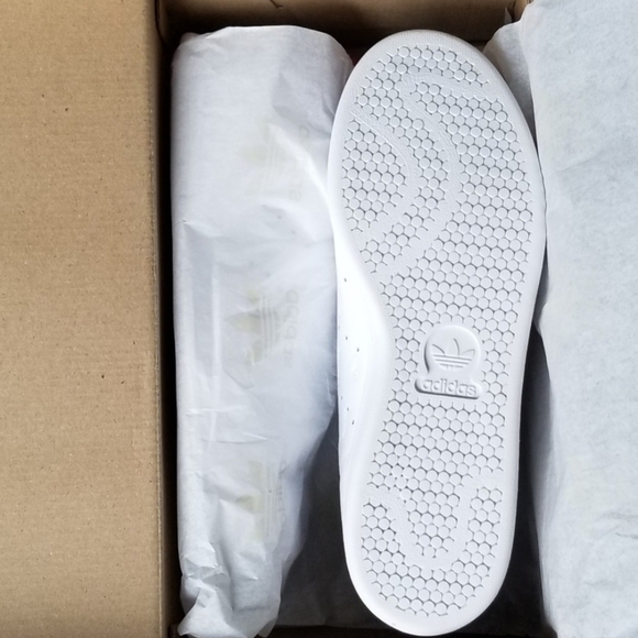 Adidas Unisex Tennis Shoes Turning heads since 197 - Picture 10 of 15